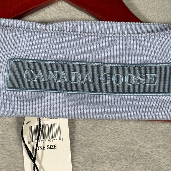 Canada Goose Ear Warmer‎ Womens Blue Wool Tonal Emblem Headband - Picture 1 of 8